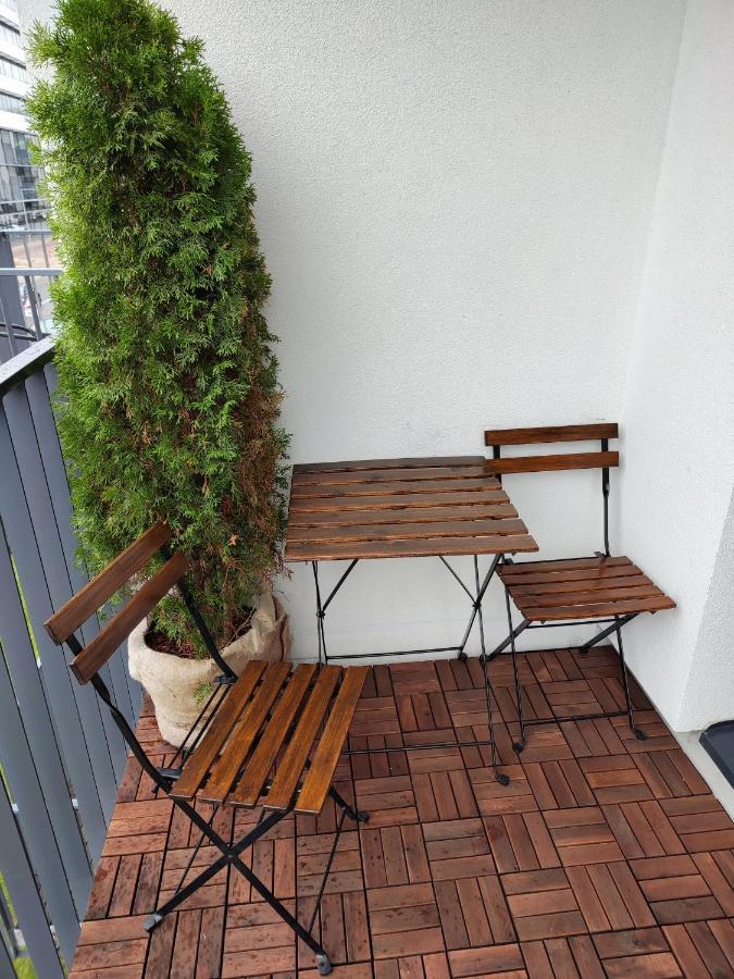 Apartments Franny'S Bees Vilnius Exterior photo